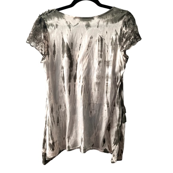 RXB | WHITE & SAGE TIE DYE RUFFLED LACE TUNIC TOP - Picture 2 of 8